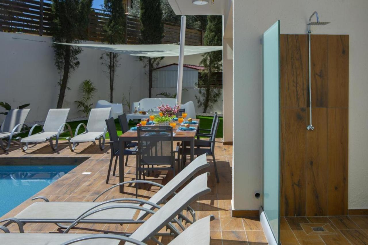 Tsokkos Family Villa - Pool Garden 2' Walk To Beach Πρωταράς Εξωτερικό φωτογραφία