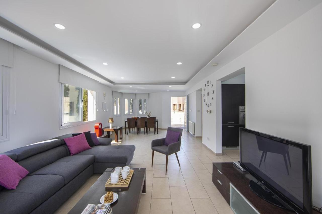 Tsokkos Family Villa - Pool Garden 2' Walk To Beach Πρωταράς Εξωτερικό φωτογραφία