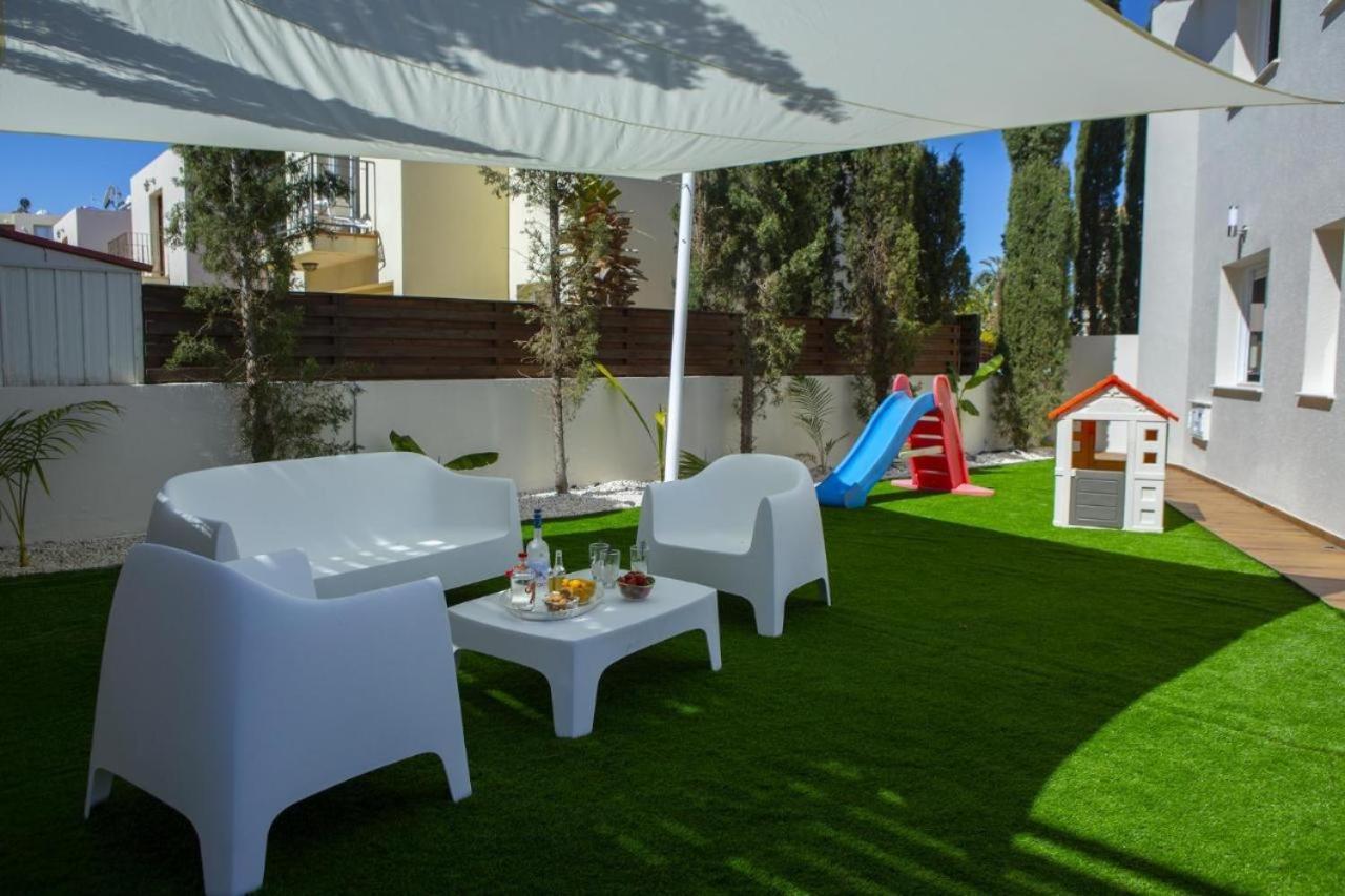 Tsokkos Family Villa - Pool Garden 2' Walk To Beach Πρωταράς Εξωτερικό φωτογραφία