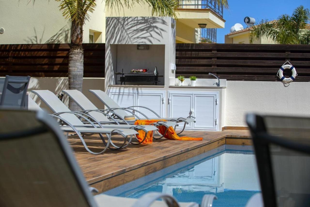Tsokkos Family Villa - Pool Garden 2' Walk To Beach Πρωταράς Εξωτερικό φωτογραφία