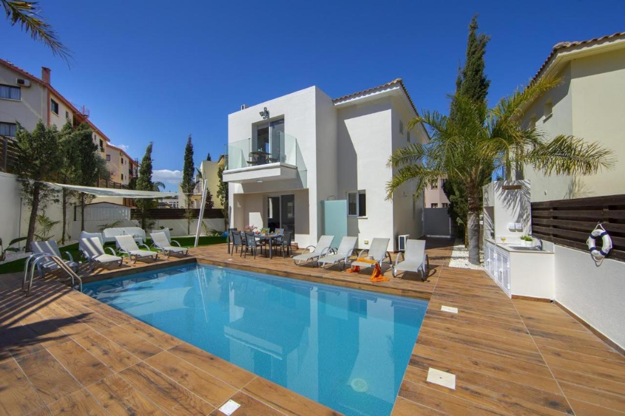 Tsokkos Family Villa - Pool Garden 2' Walk To Beach Πρωταράς Εξωτερικό φωτογραφία