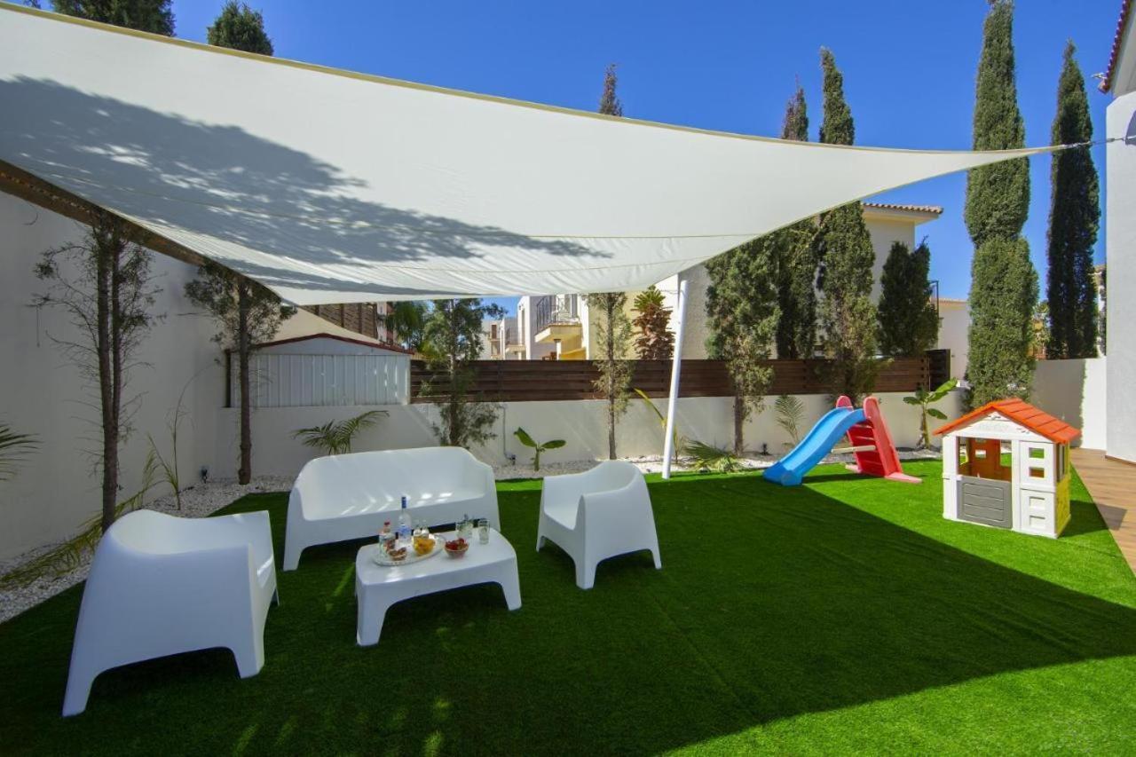 Tsokkos Family Villa - Pool Garden 2' Walk To Beach Πρωταράς Εξωτερικό φωτογραφία